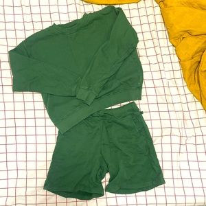 Two piece Velvet by Graham and Spencer sweatsuit / green, size s